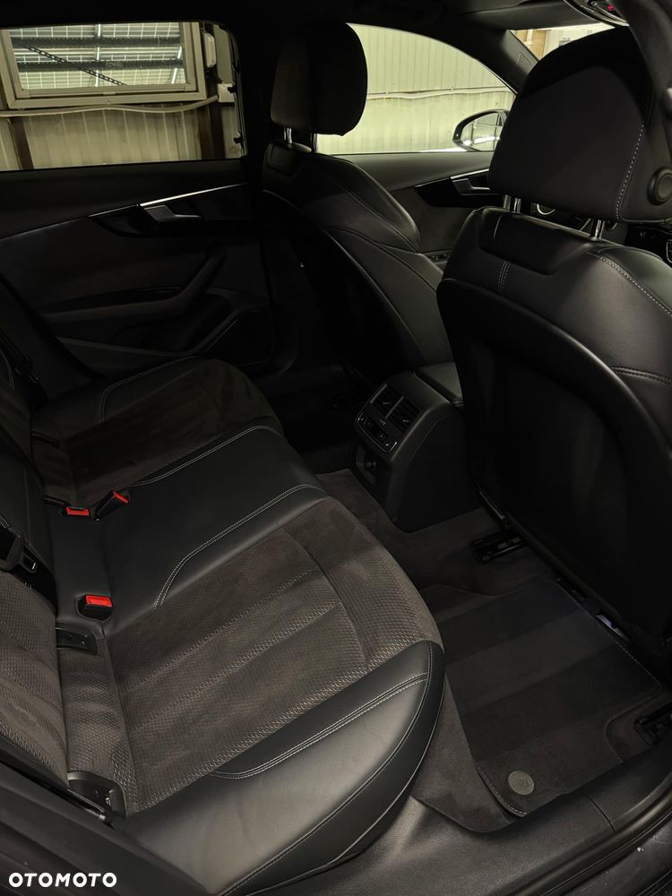 Audi A4 Avant 45 TDI quattro tiptronic S line - 19