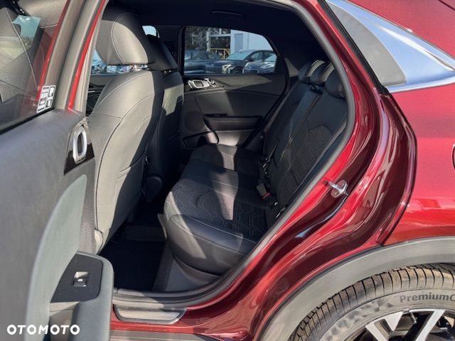 Kia XCeed 1.6 T-GDI Tribute DCT - 6