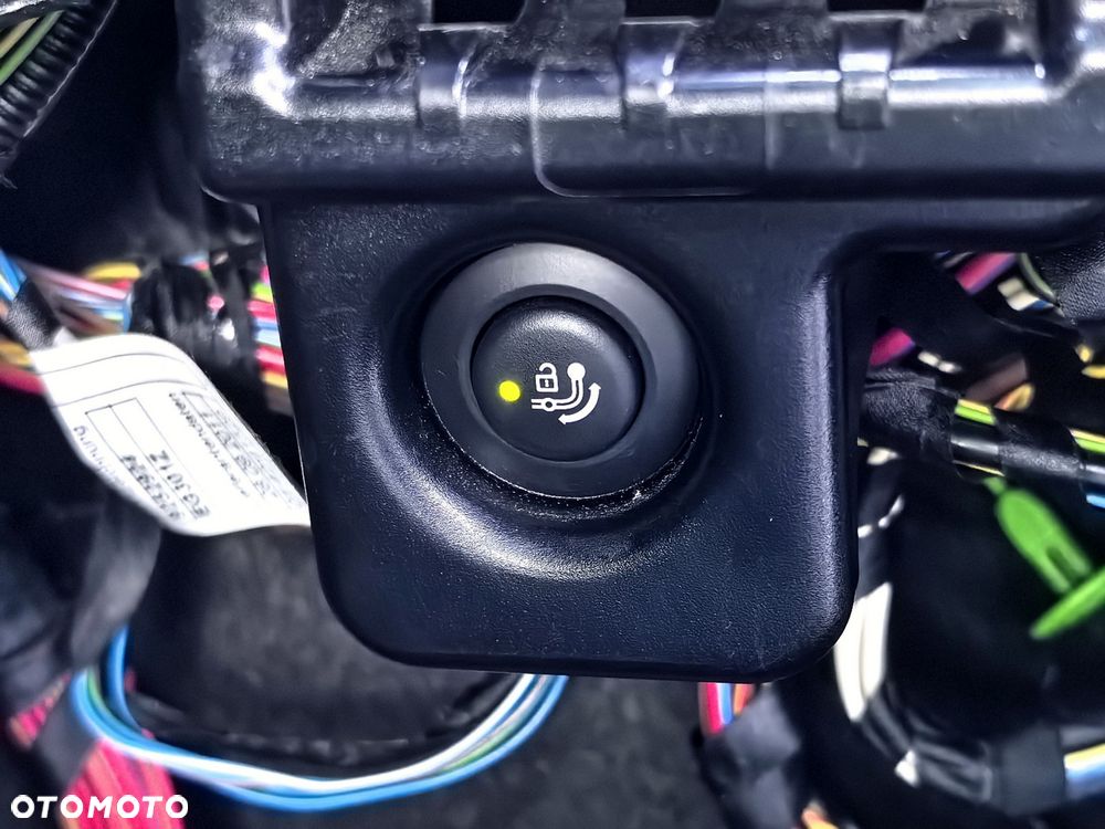 BMW Seria 5 520d - 33
