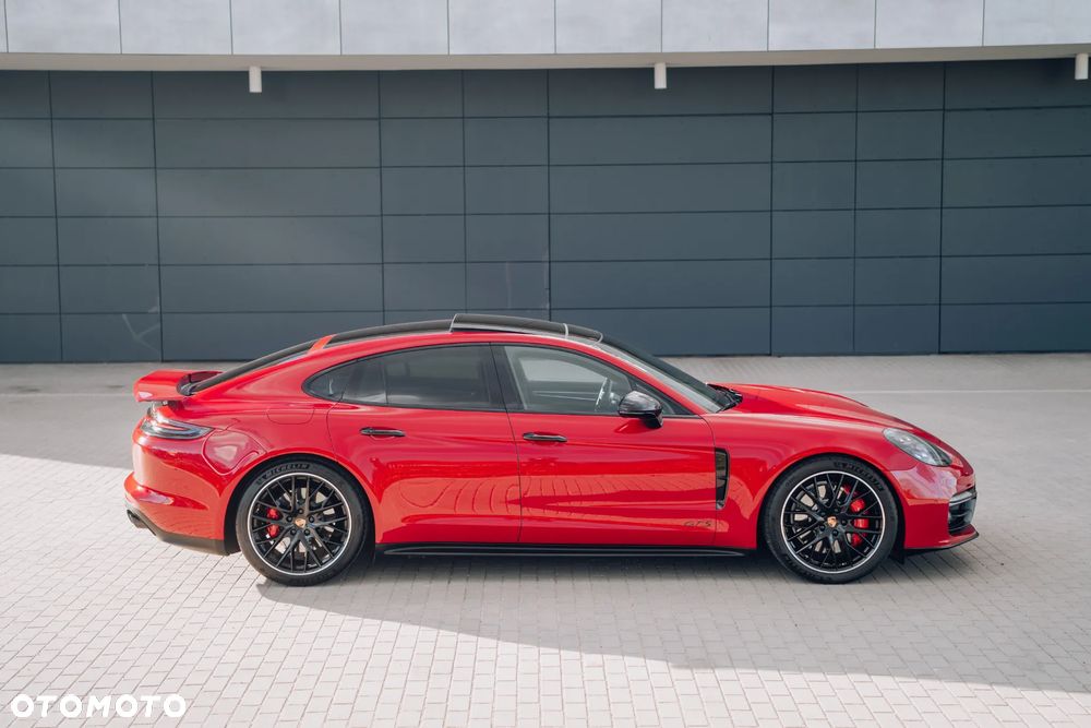 Porsche Panamera GTS - 10
