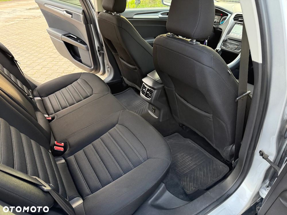 Ford Mondeo 1.5 EcoBoost Trend - 17