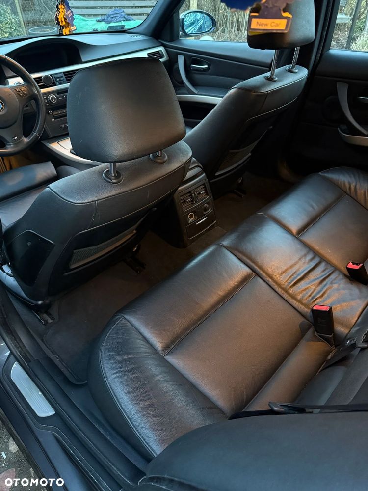 BMW Seria 3 330xd - 16