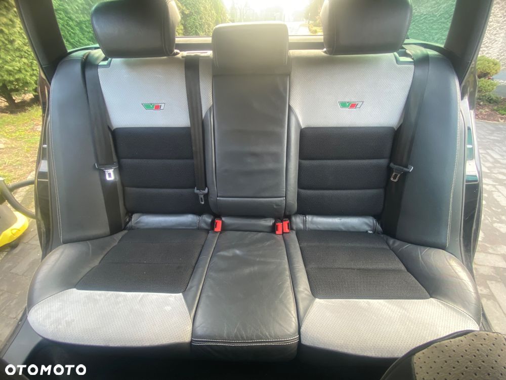 Skoda Octavia 2.0 TDI RS - 25