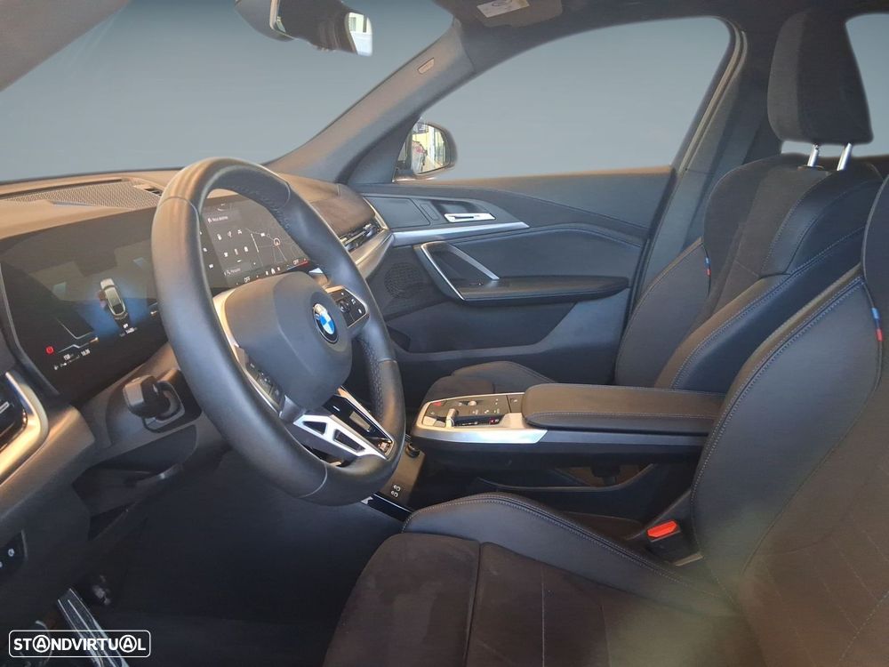 BMW X2 18 d sDrive Auto Pack M - 10
