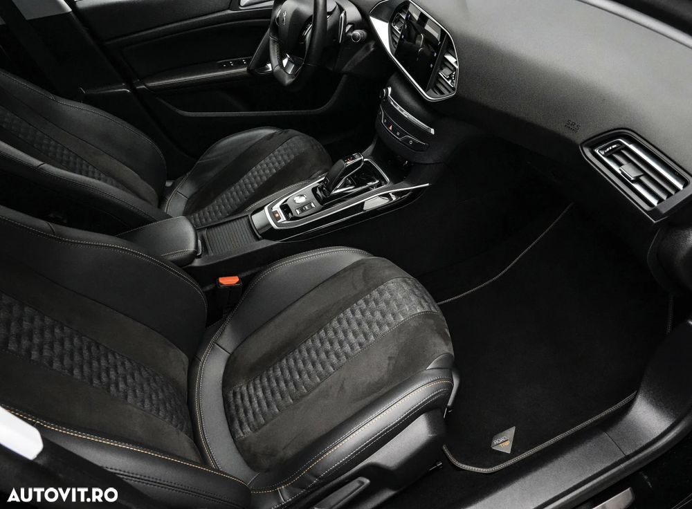 Peugeot 308 BlueHDi 130 EAT8 Black Edition - 12