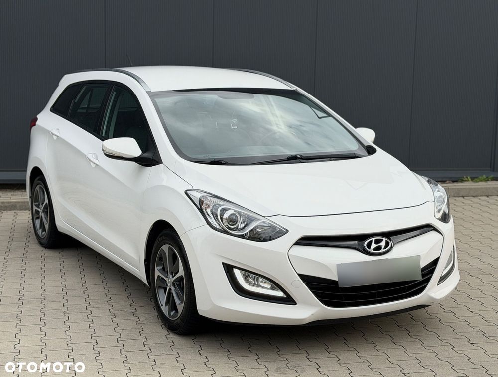 Hyundai i30 1.6 GDI Premium - 30