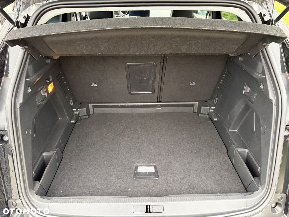 Peugeot 3008 1.5 BlueHDi Allure Pack S&S EAT8 - 14