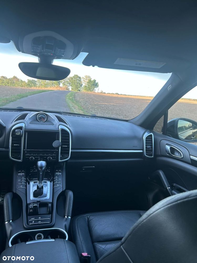 Porsche Cayenne - 11