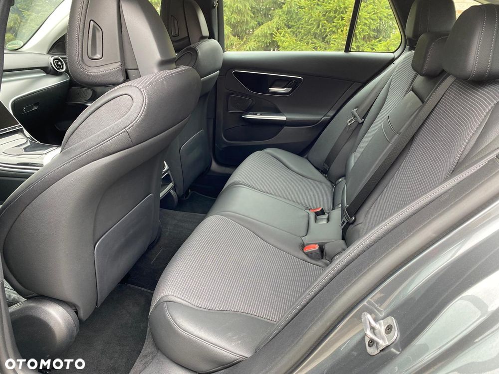 Mercedes-Benz Klasa C ver-180-mhev - 19