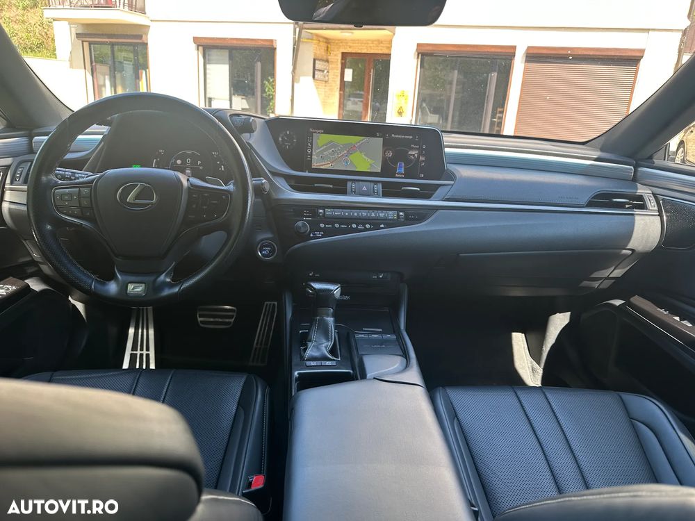 Lexus Seria ES 300h F Sport+ - 14
