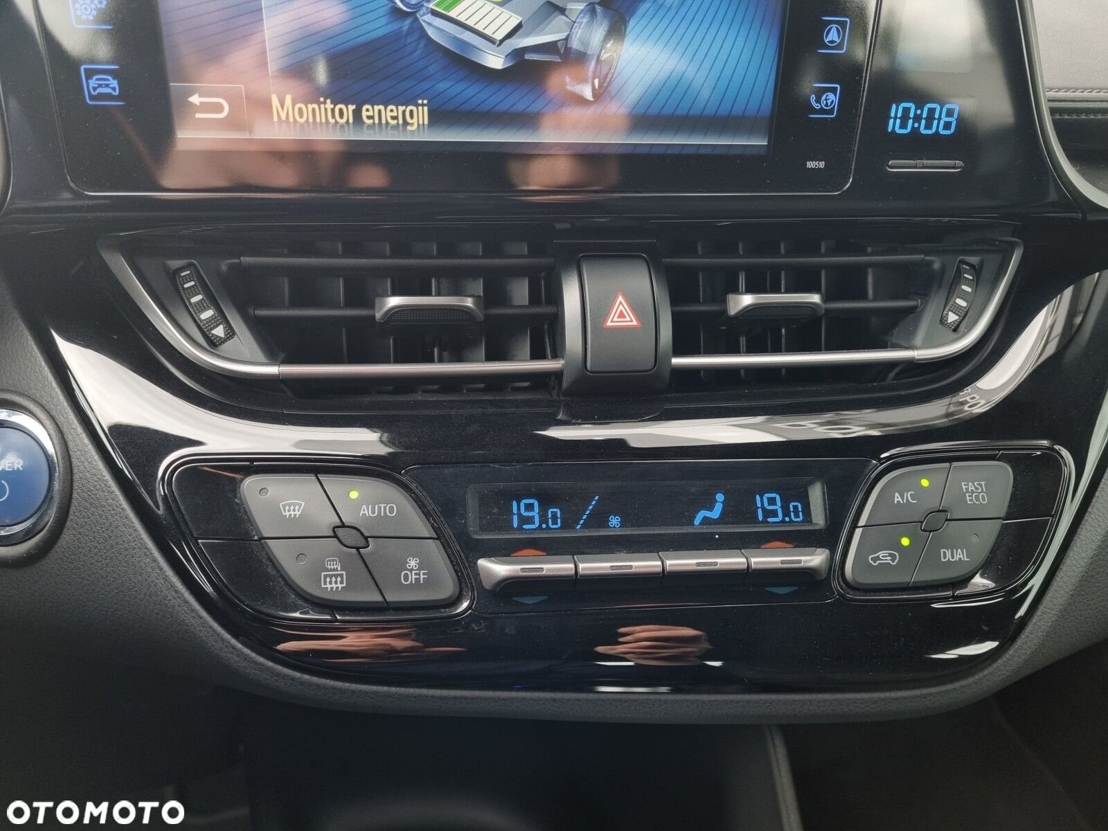 Toyota C-HR - 17