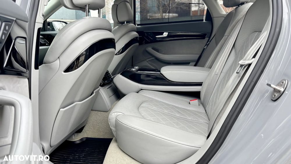 AUDI S8 2017 — imagine 20