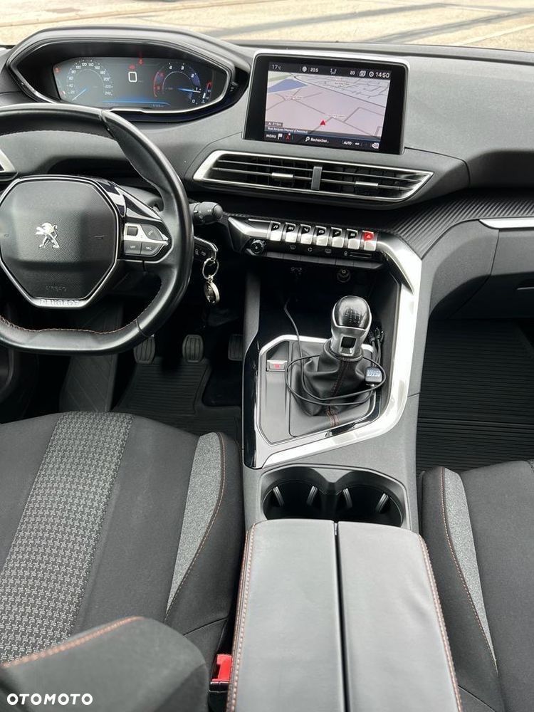 Peugeot 5008 - 7