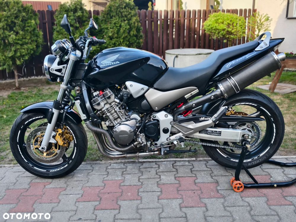 Honda Hornet - 24