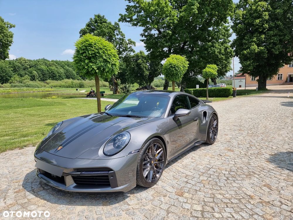 Porsche 911 Turbo S - 4