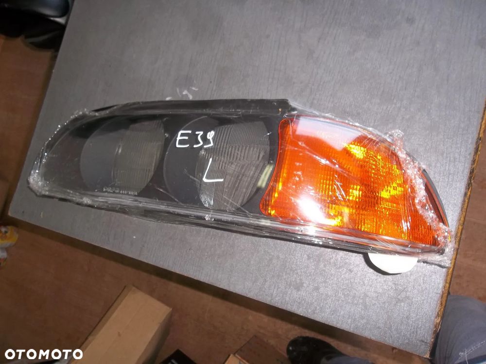 BMW 5 E39 lampa reflektor szkło reflektora L - 1