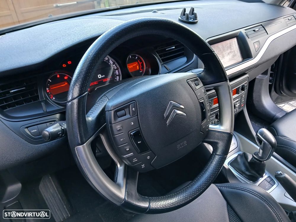 Citroën C5 Tourer e-HDi 110 EGS6 FAP Selection - 16