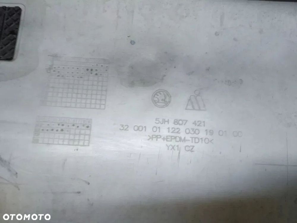 SKODA RAPID SEDAN 4D ZDErzak tył tylny pdc wa-wa - 7