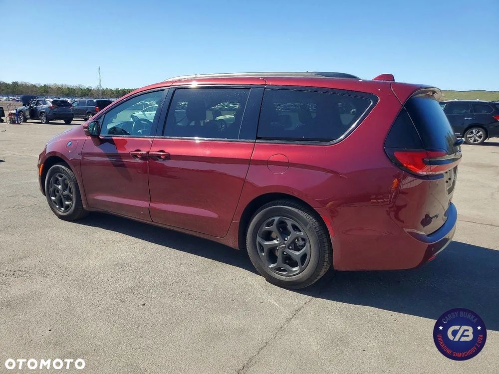 Chrysler Pacifica - 14