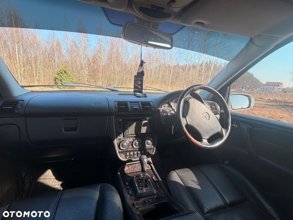 Mercedes-Benz ML 350 Inspiration - 13