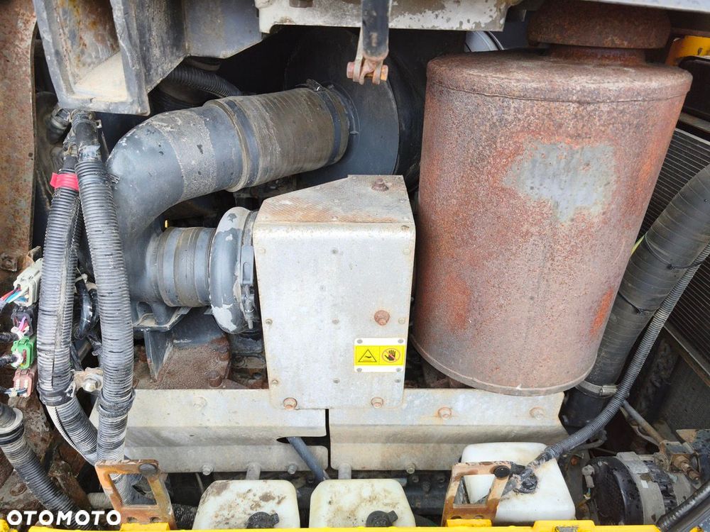 Komatsu D65EX-15 - 10