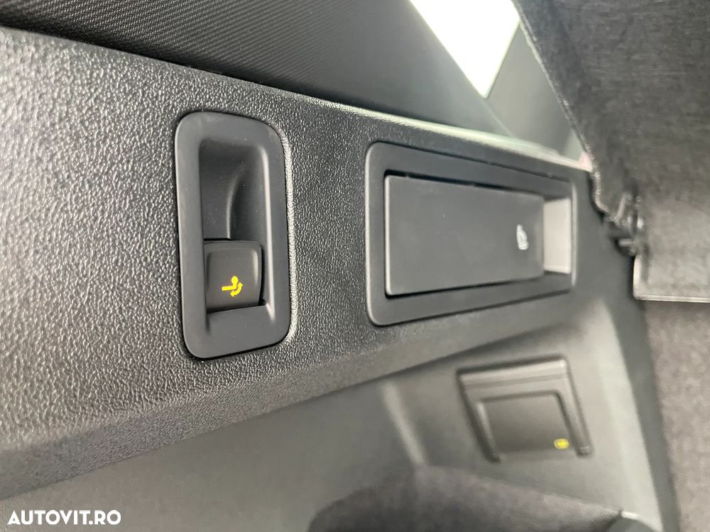 Volkswagen Tiguan - 35