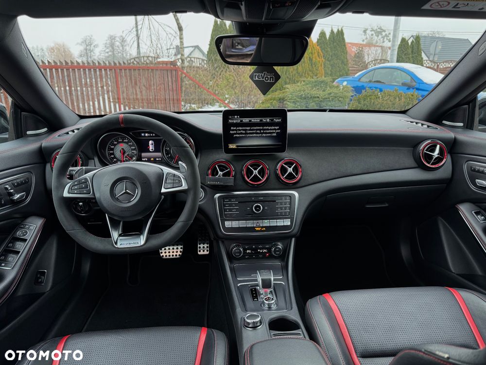 Mercedes-Benz CLA - 11