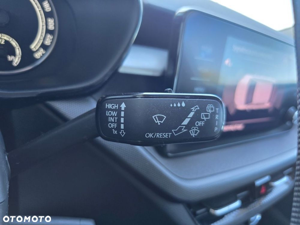 Skoda Fabia 1.0 Ambition - 26