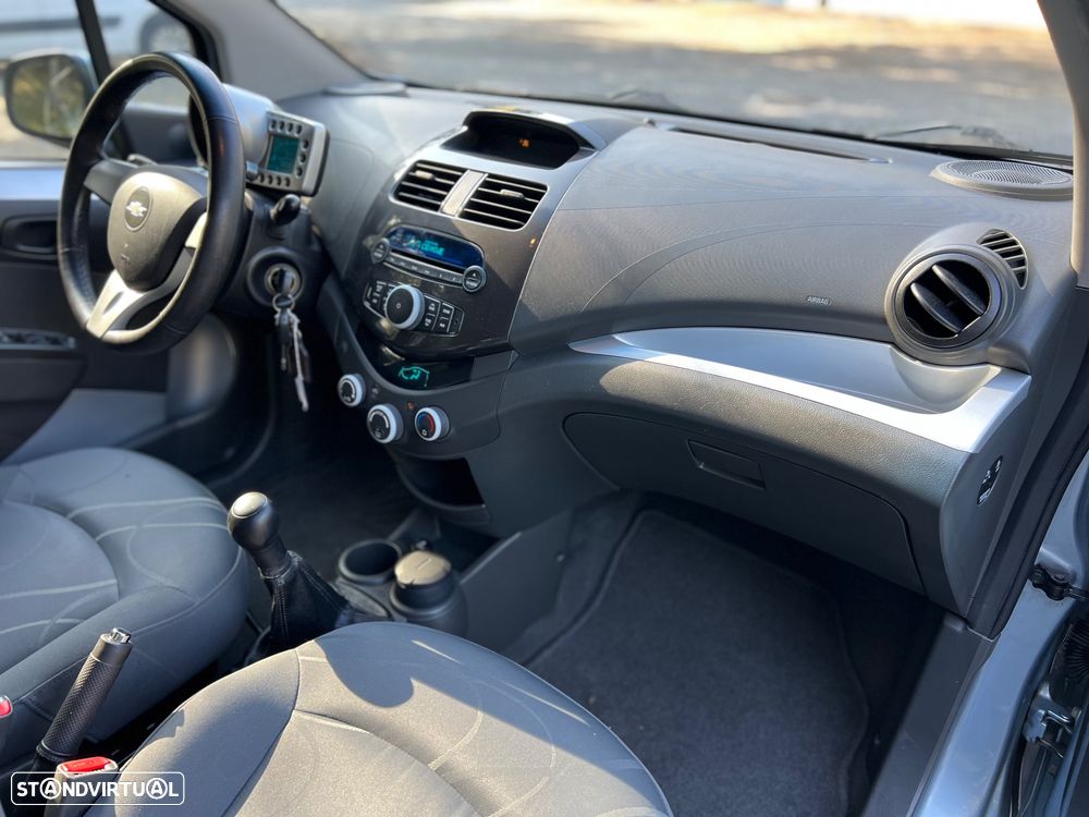 Chevrolet Spark 1.2 LT - 9