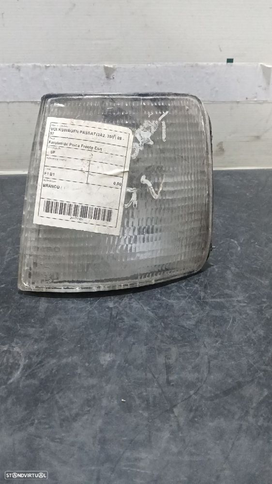 Farolim De Pisca Frente Esq Volkswagen Passat (3A2, 35I) - 1