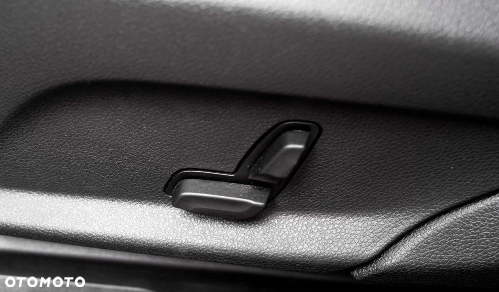Mercedes-Benz GLC 300 e 4-Matic - 15