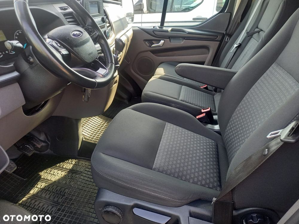Ford Transit Custom 310 L2H1 Limited - 9