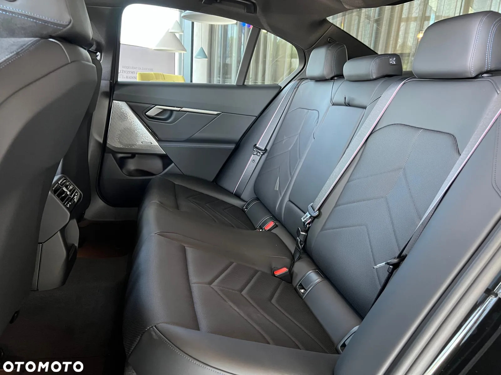 BMW Seria 5 520d xDrive mHEV - 30