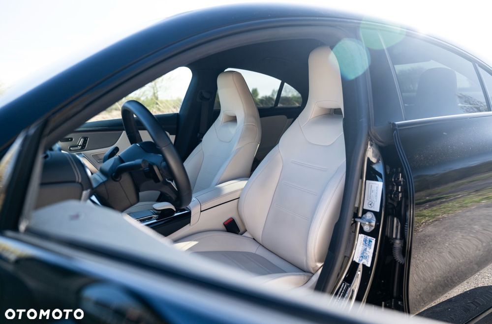 Mercedes-Benz CLA - 17