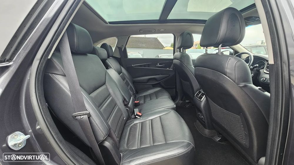 Kia Sorento 2.2 CRDi TX - 27