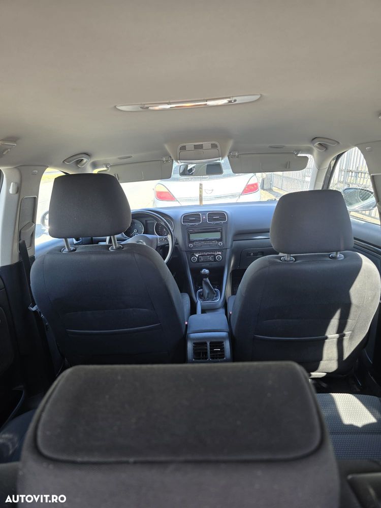 VOLKSWAGEN Golf 2010 — imagine 5