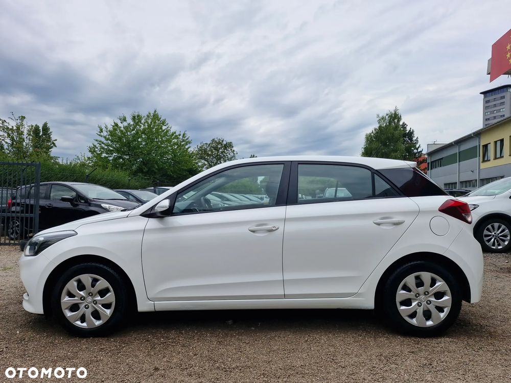 Hyundai i20 1.25 Classic + - 3