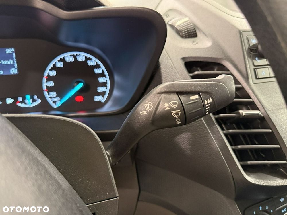 Ford Transit Connect - 25
