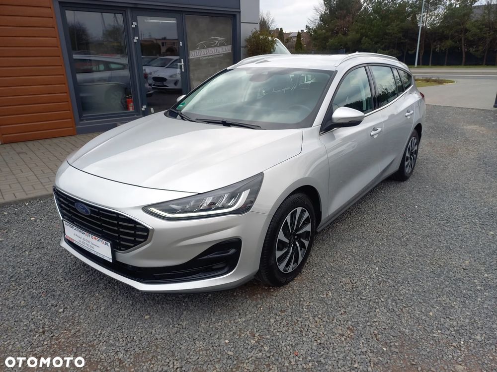 Ford Focus 1.5 EcoBlue STart-Stopp-System TITANIUM - 2