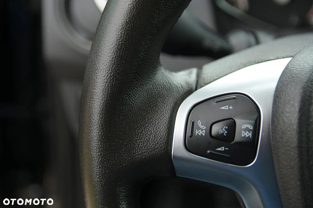 Ford Tourneo Courier 1.5 TDCi Titanium - 25