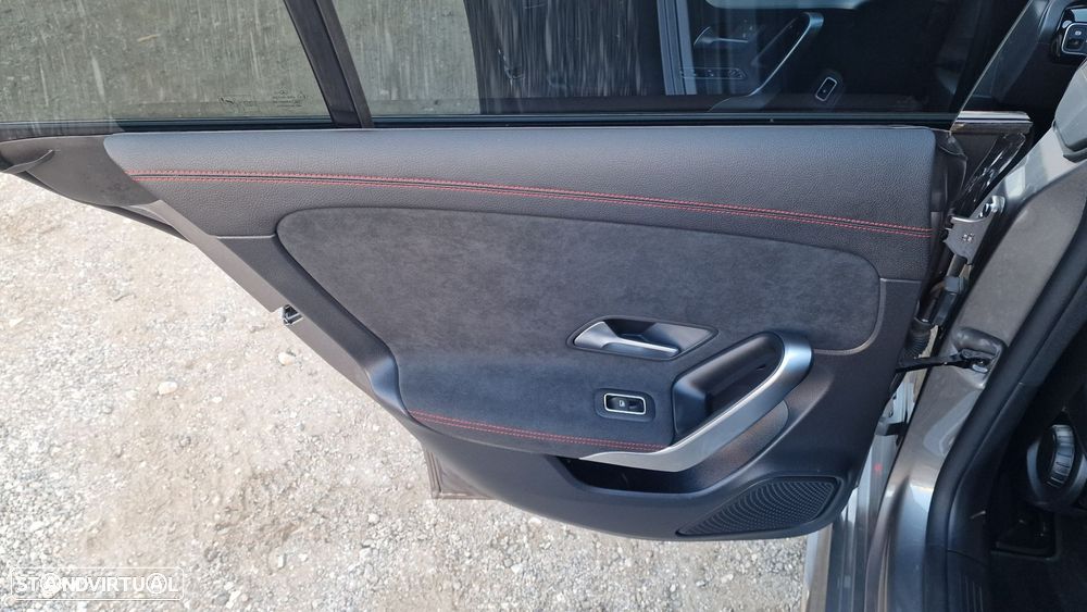 Mercedes-Benz CLA 250 e Shooting Brake AMG Line - 40