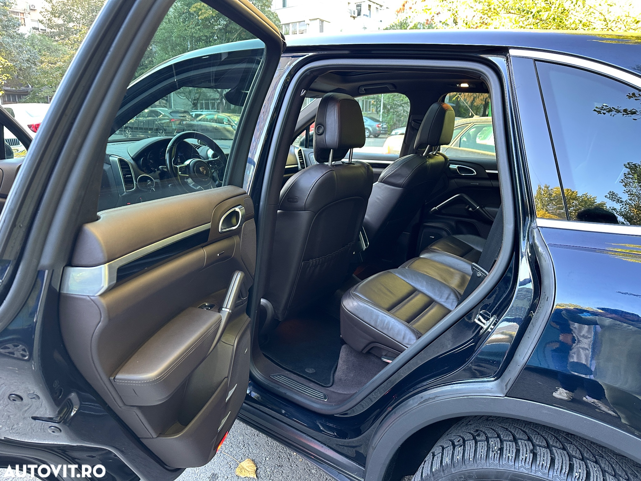 Porsche Cayenne Diesel Platinum Edition - 15