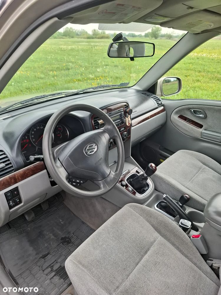 Suzuki Grand Vitara 2.7 V6 - 18