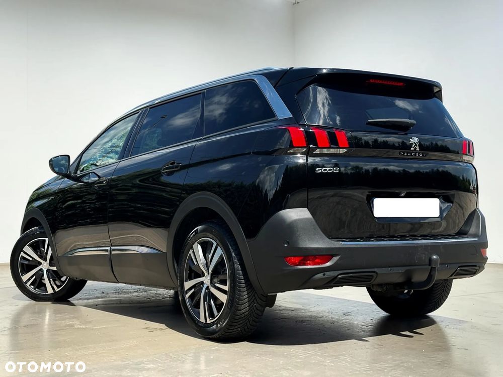 Peugeot 5008 - 11