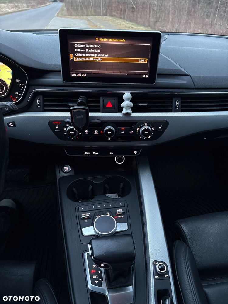 Audi A4 Avant 2.0 TDI ultra S tronic - 23