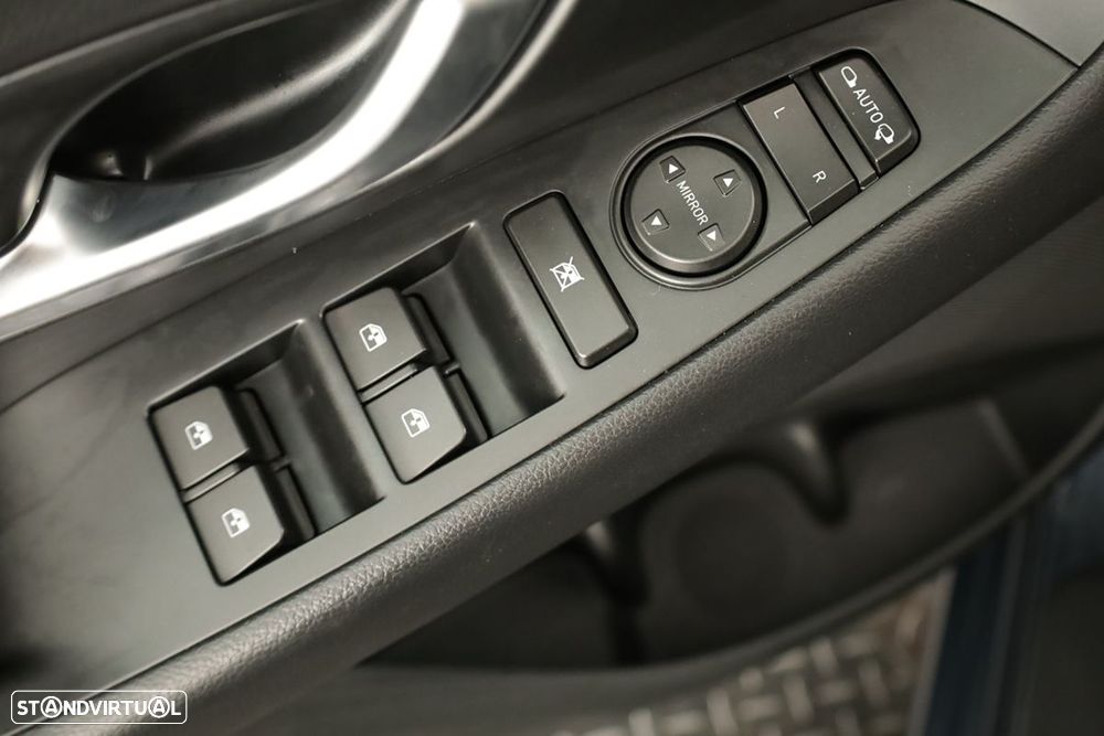 Hyundai i30 SW - 18