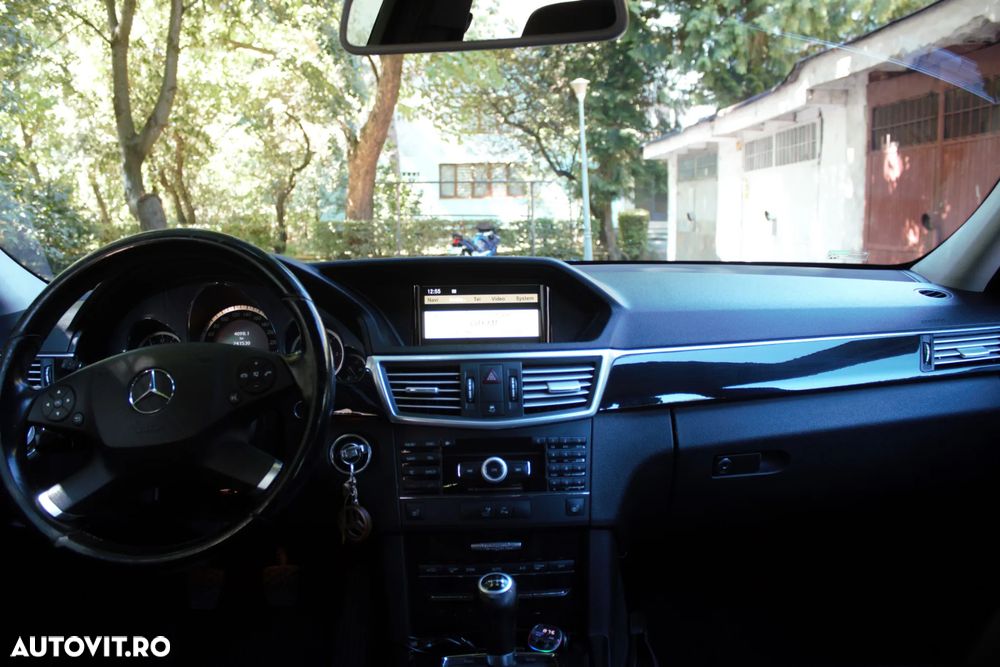 Mercedes-Benz E 220 CDI Avantgarde - 19
