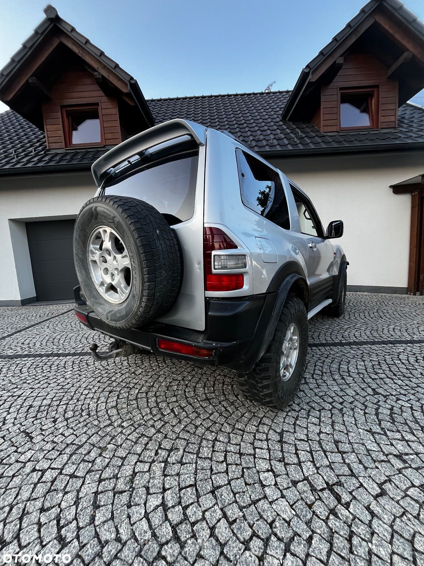 Mitsubishi Pajero 3.2 DID 5os (lea)