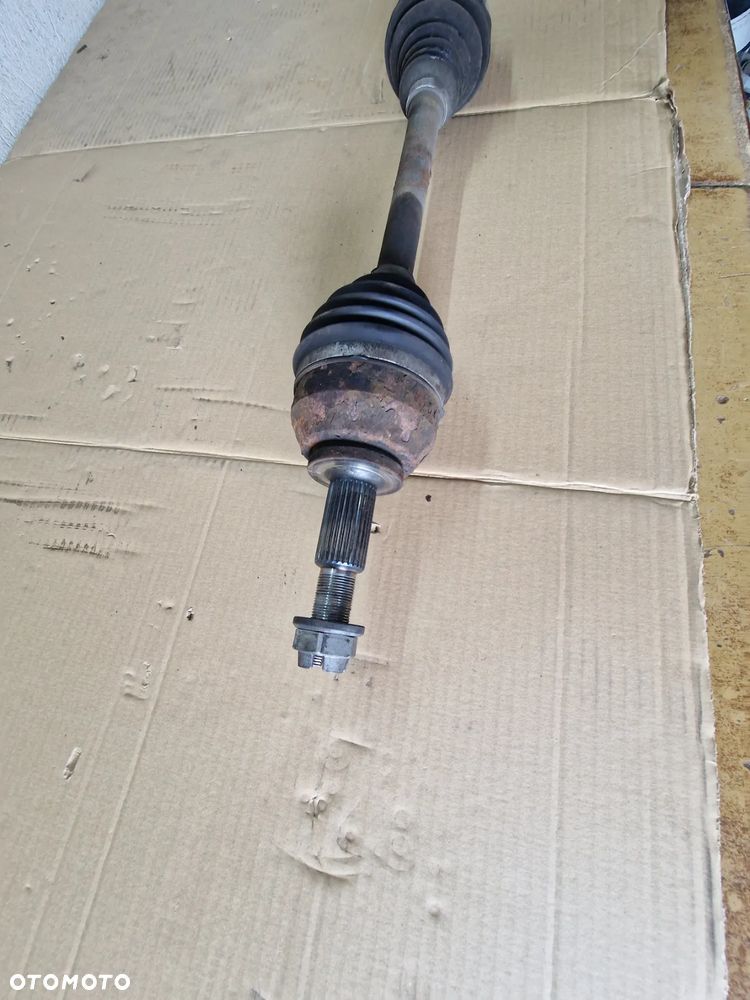 PÓŁOŚ LEWA RENAULT TRAFIC III IV 2.0 DCI 2021r - 13