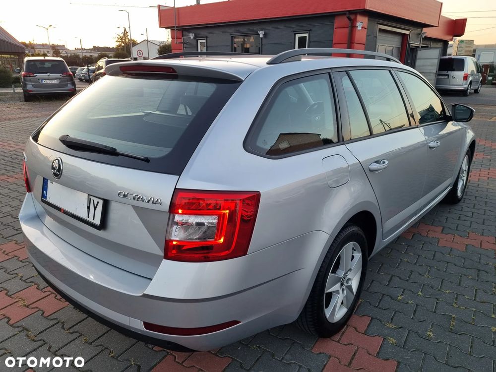 Skoda Octavia 1.5 TSI ACT Ambition - 7
